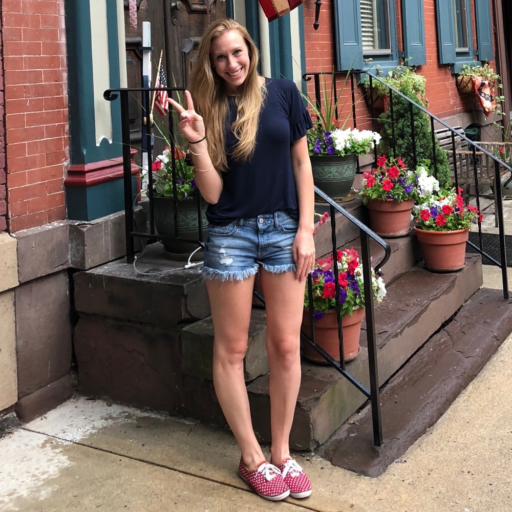 Meet your Posher, Stephanie